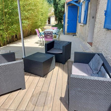 Chambre Dans Villa Marseille Exterior photo
